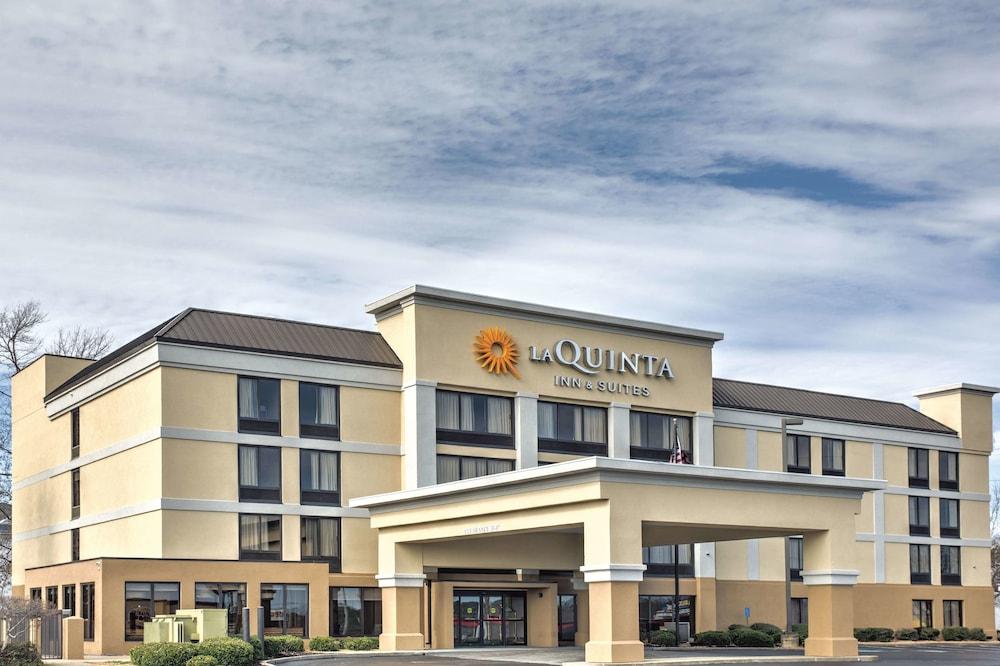 Oyo Townhouse - Ridgeland 3*
