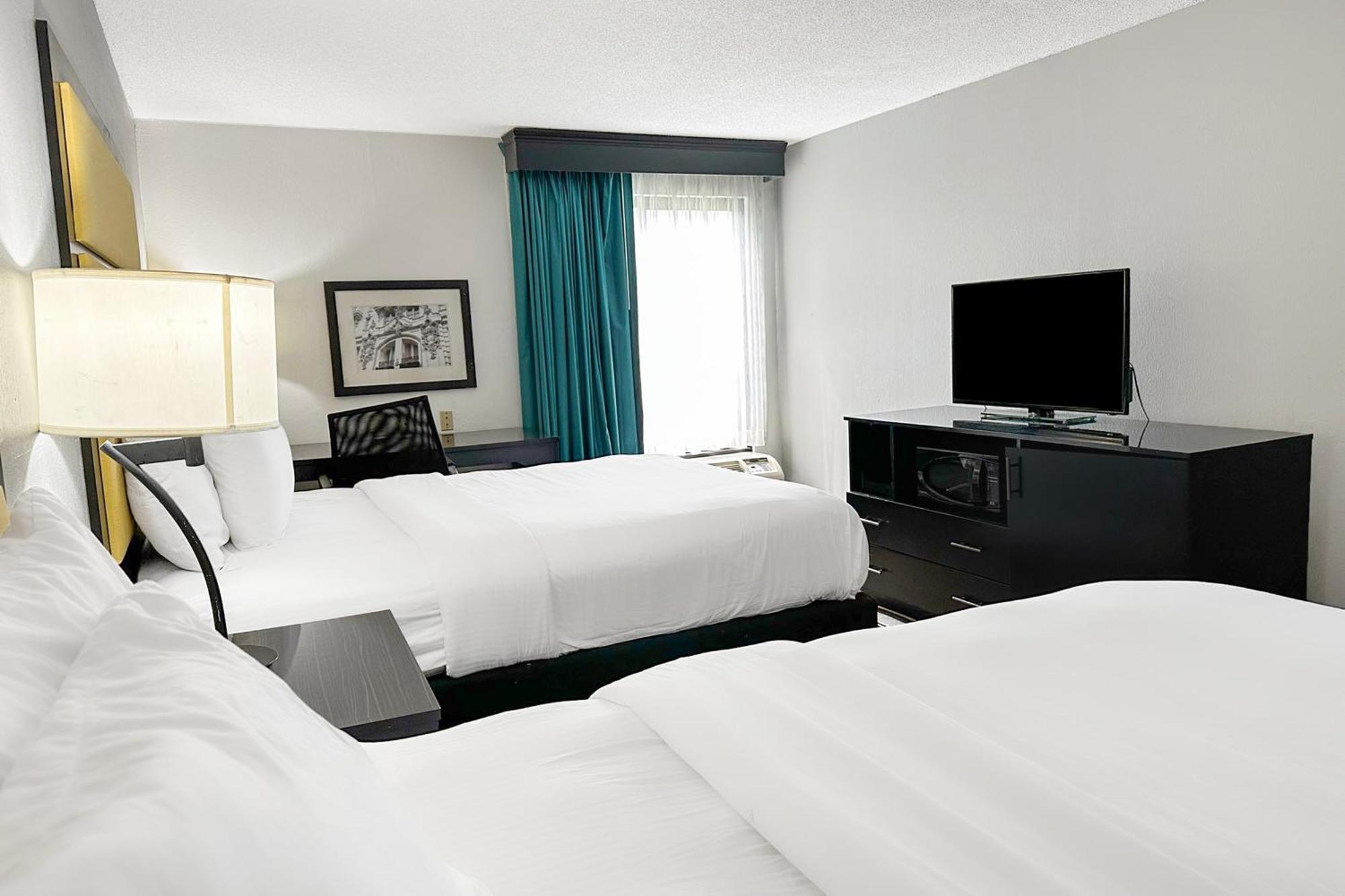 Oyo Townhouse - Ridgeland Hotel 3*