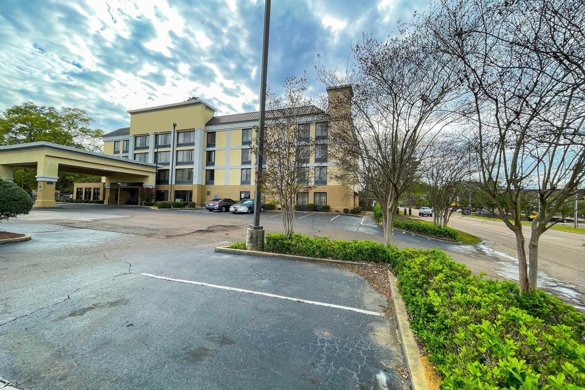 Hotel Oyo Townhouse - Ridgeland Jackson