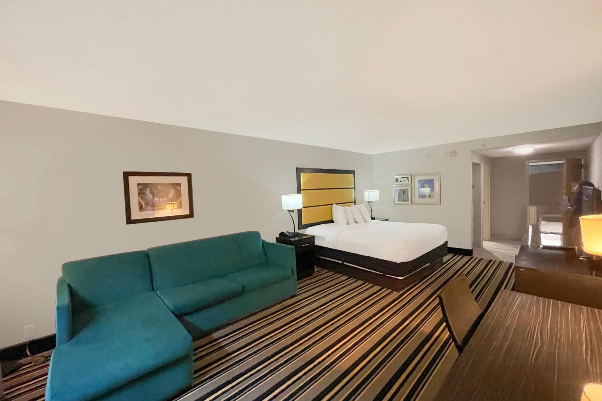 Oyo Townhouse - Ridgeland Hotel 3*
